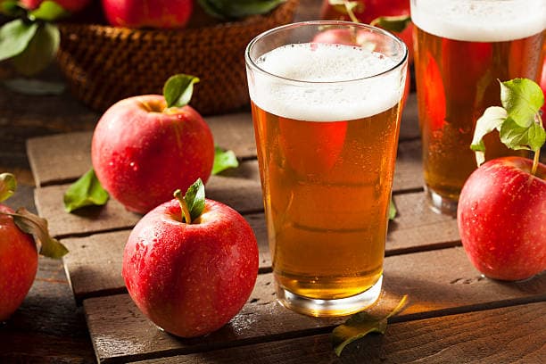 خرید آبمیوه سیب + قیمت فروش استثنایی